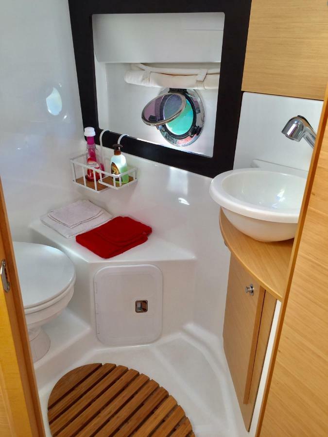 Bateau Haut Standing Privative - Nuit A Quai Port La Rochelle La Rochelle  Kültér fotó
